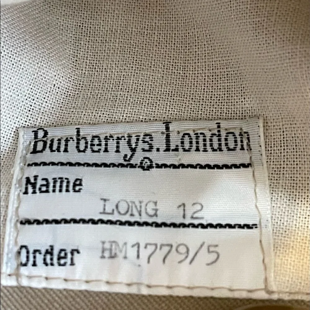 ❤️Vintage Burberrys’ Women’s Trench Coat - Picture 8 of 16
